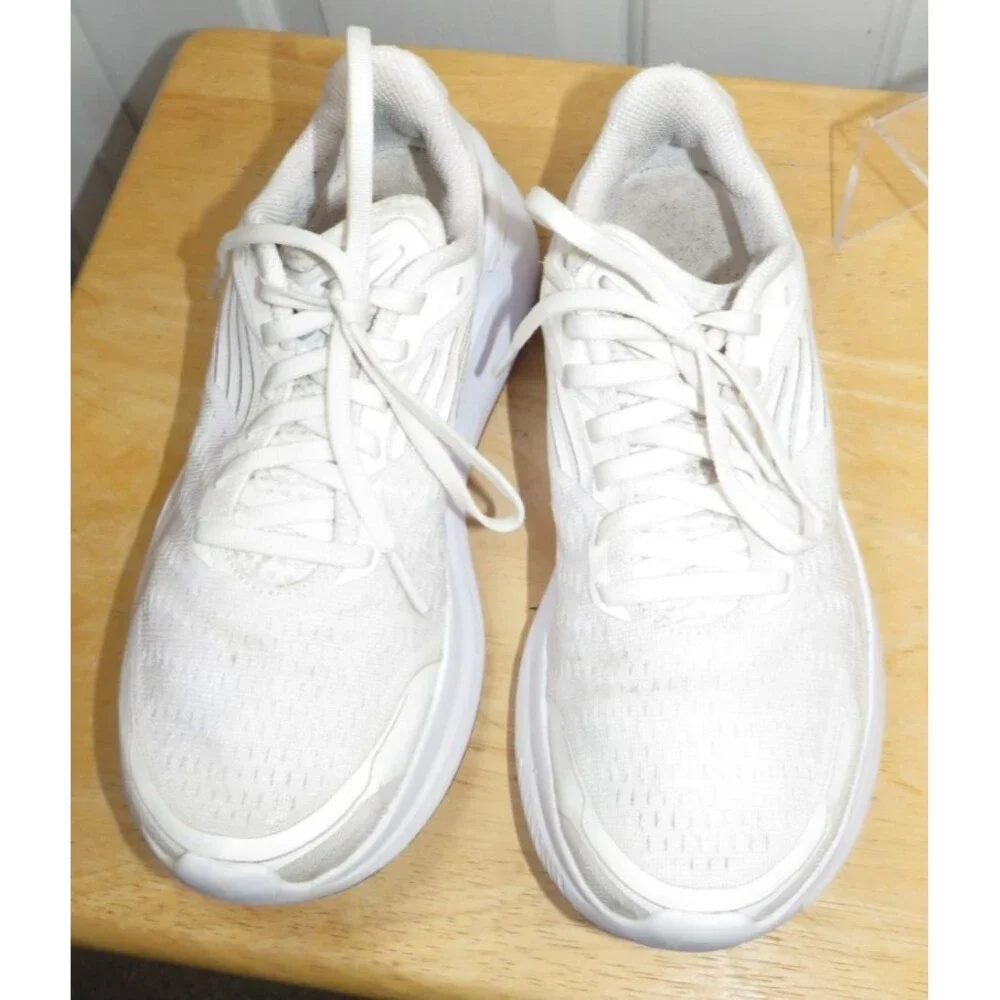 Saucony Womens Endorphin Shift 3 Running Shoes US Size 7.5 White/Gum S10813-13